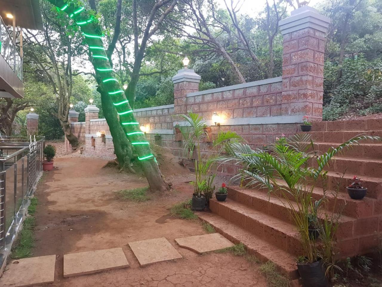 C P Cottage Resort Mahābaleshwar Exterior foto