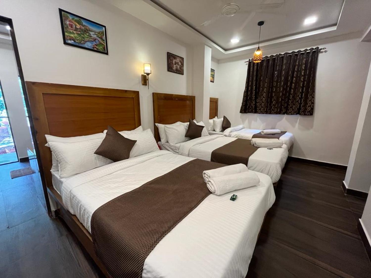 C P Cottage Resort Mahābaleshwar Exterior foto