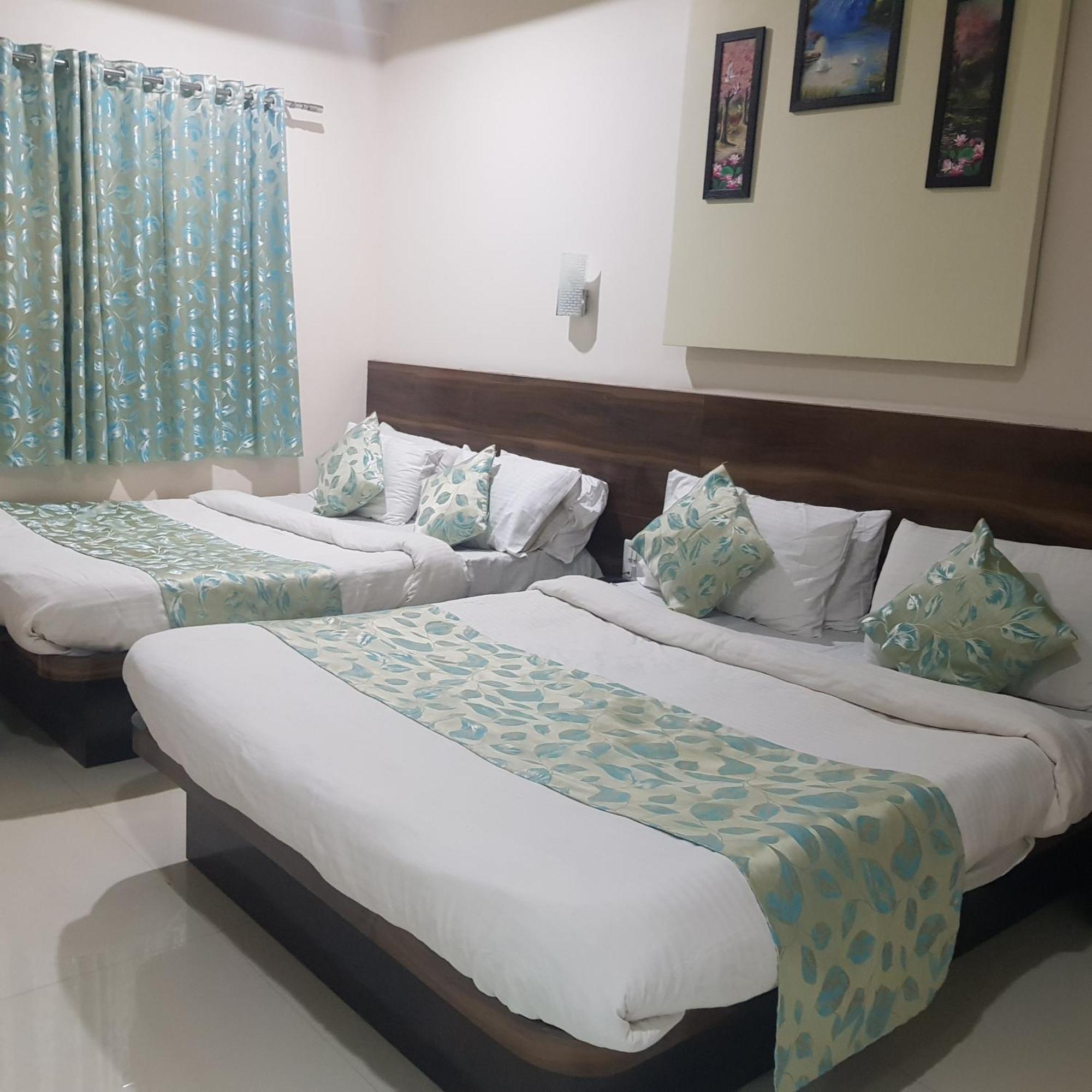 C P Cottage Resort Mahābaleshwar Exterior foto